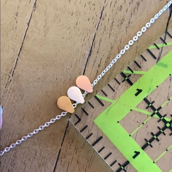 Multitone Teardrop Necklace Gold Silver Rose Gift - Picture 5 of 5